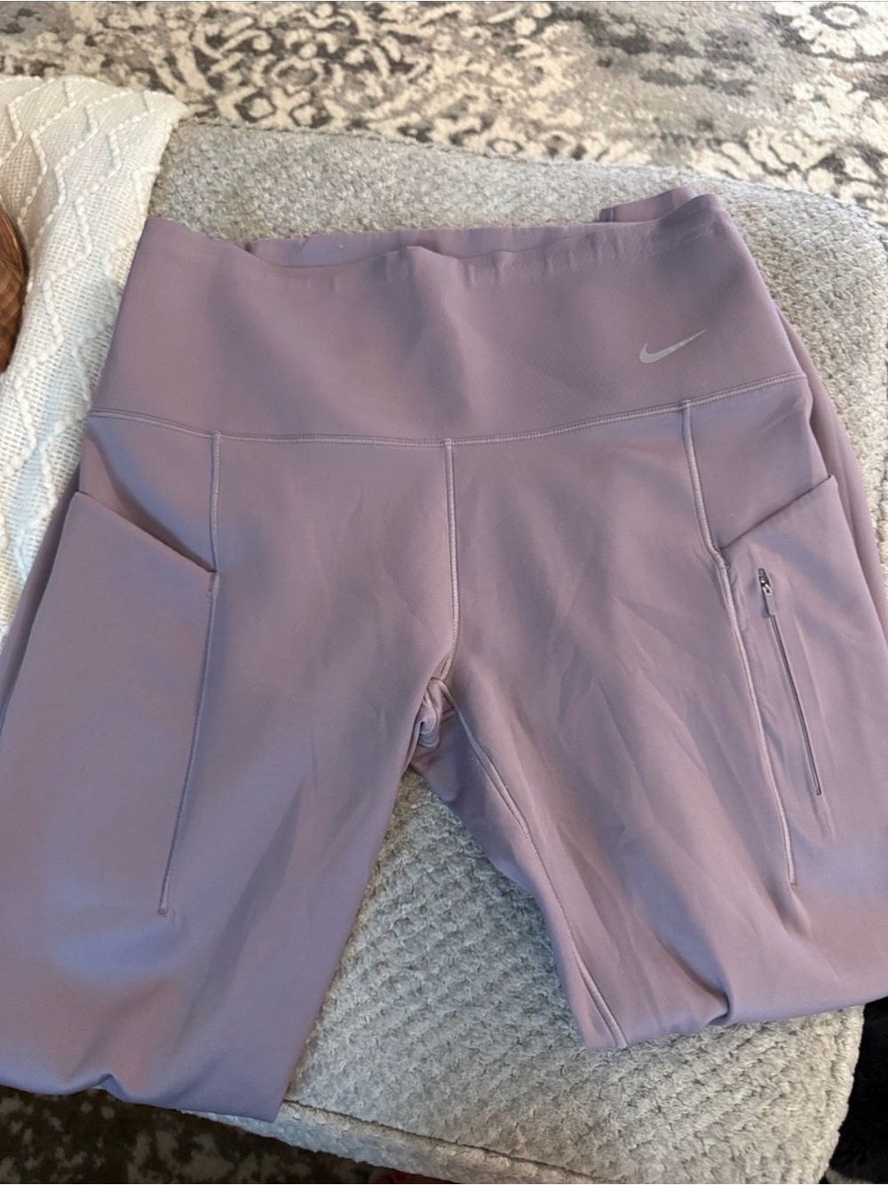 Nike Women's Lavender-Tone High Waist leggings with Pockets
